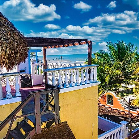 Beachfront Casa Maya Lodge El Cuyo Extérieur photo